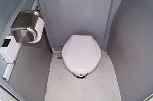 洋式水洗トイレ完備