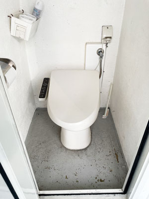 洋式水洗トイレ完備